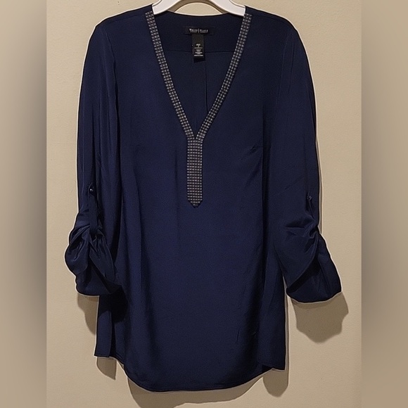 NWT - White House Black Market Beaded Silk Tunic in Classic Navy - Size 2 - Picture 8 of 9